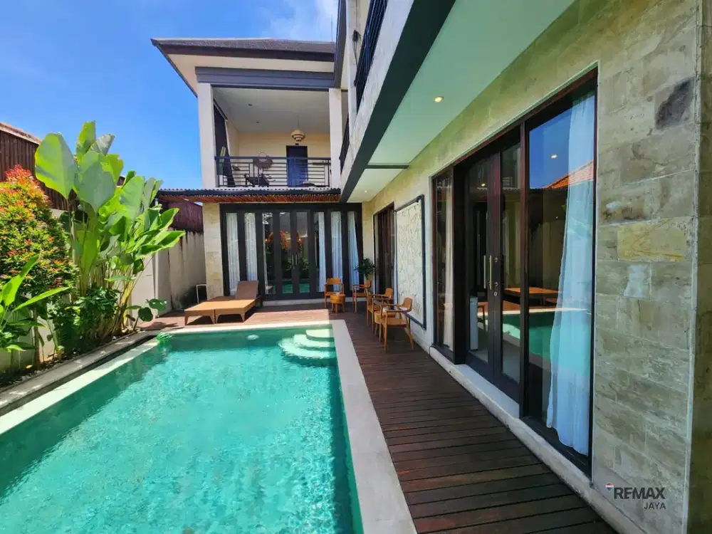 Villa Cantik Full Furnished Lokasi Premium Dijual, di Area Seminyak