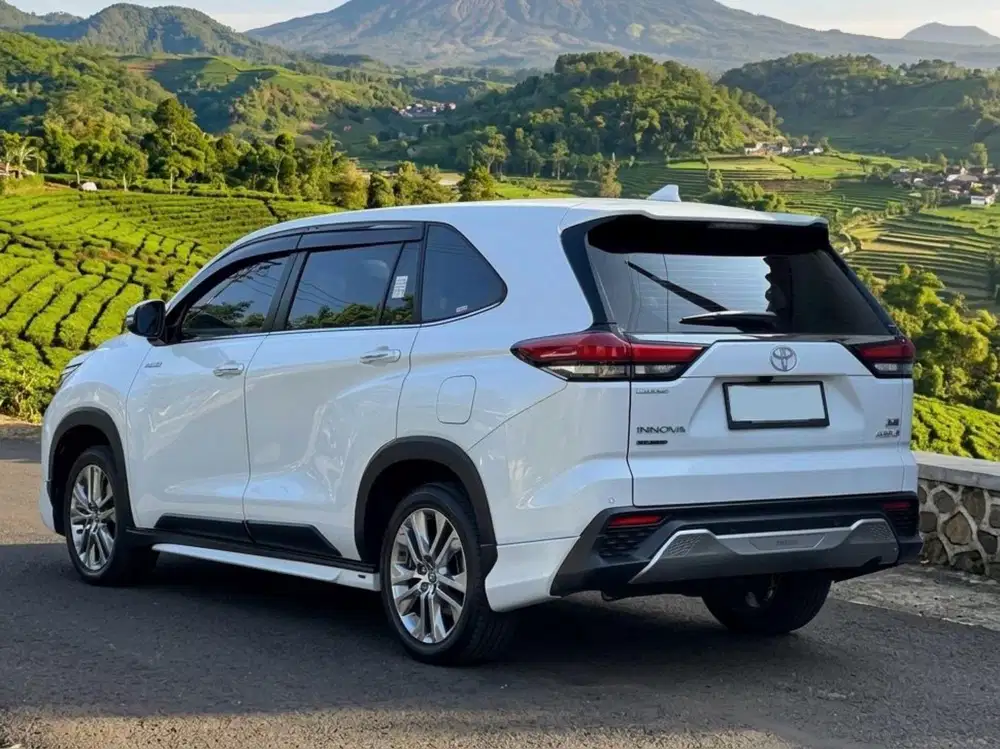 Toyota Zenix Q TSS Hybrid Modelista AT  Terwat