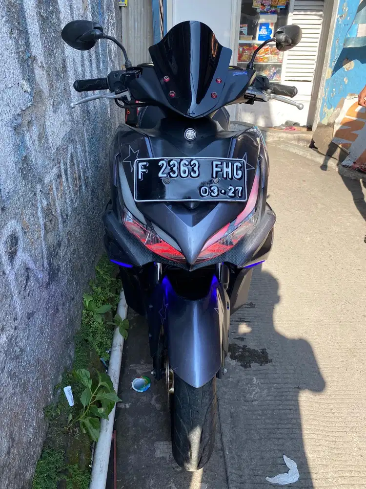 For Sale Yamaha Aerox 2022 Abu-abu