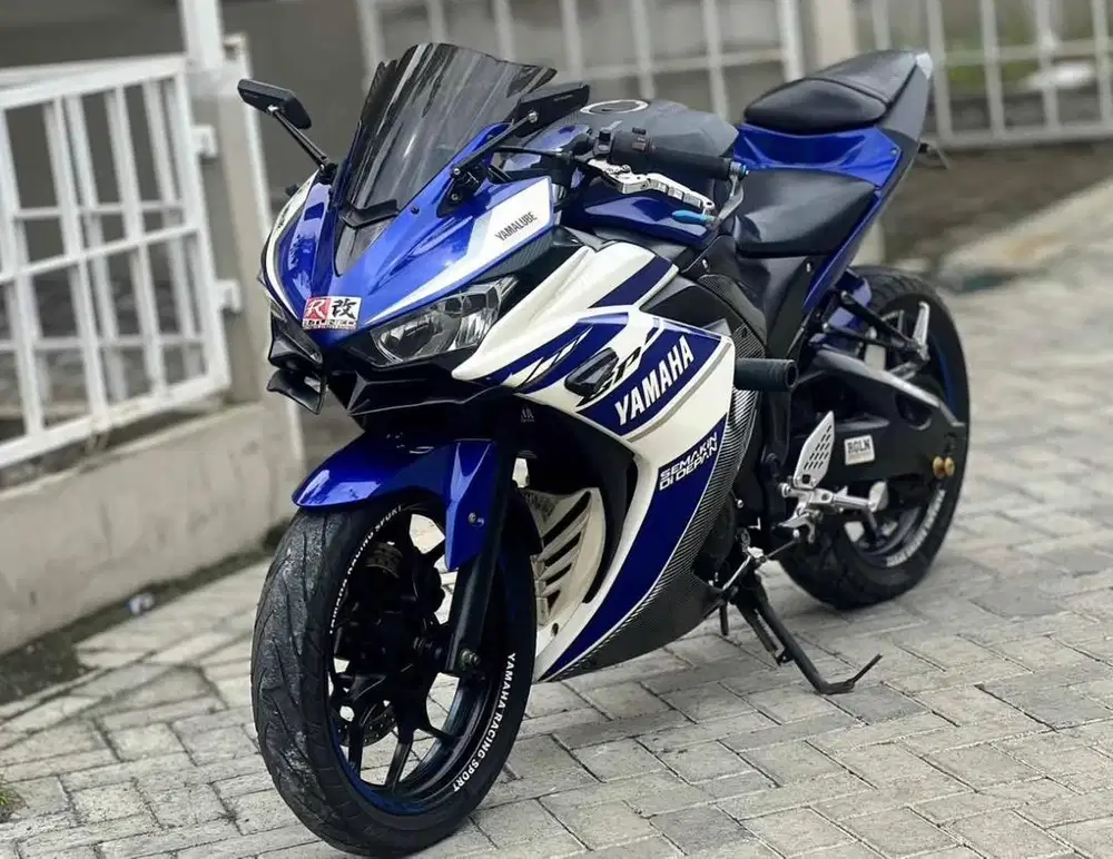 Yamaha R25 2014 (Pemakaian 2015) – Kondisi Terawat, Siap Pakai