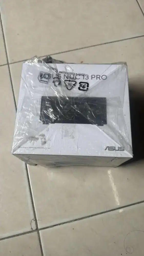 Asus NUC Pro i5 Gen 13