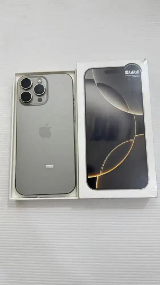 iPhone 16PM 512 ibox