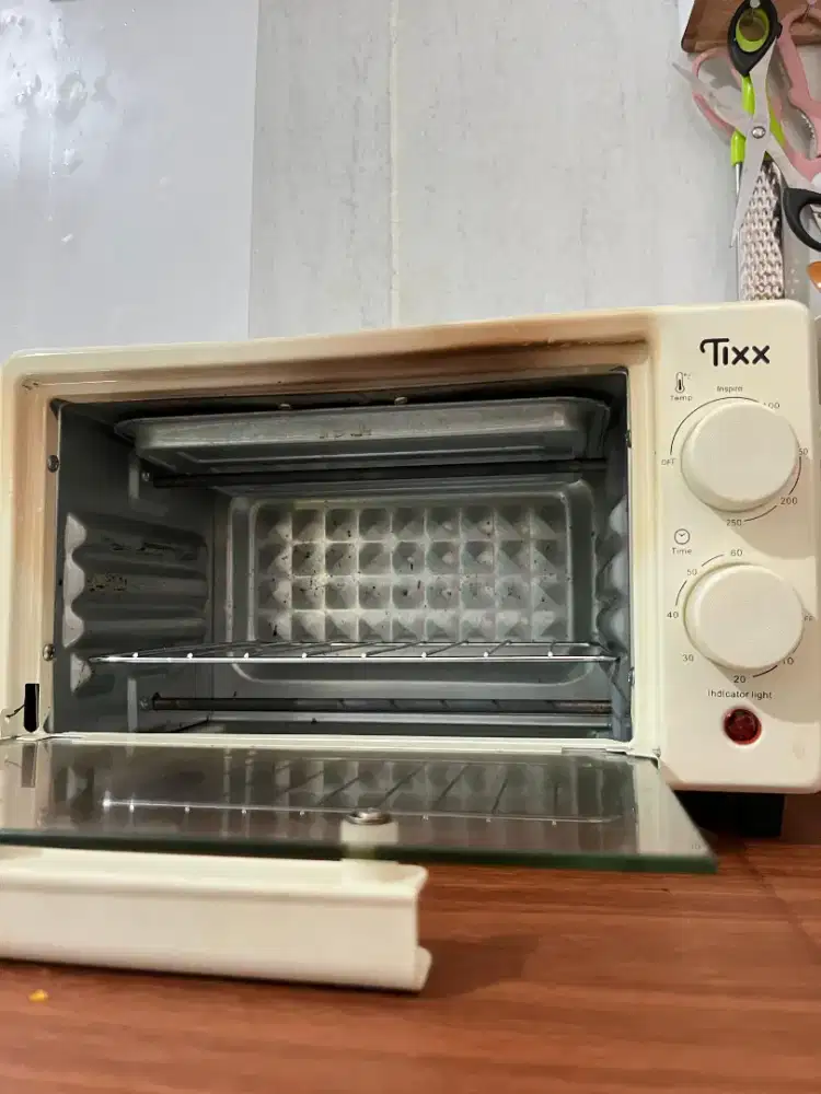 OVEN LISTRIK 300 WATT