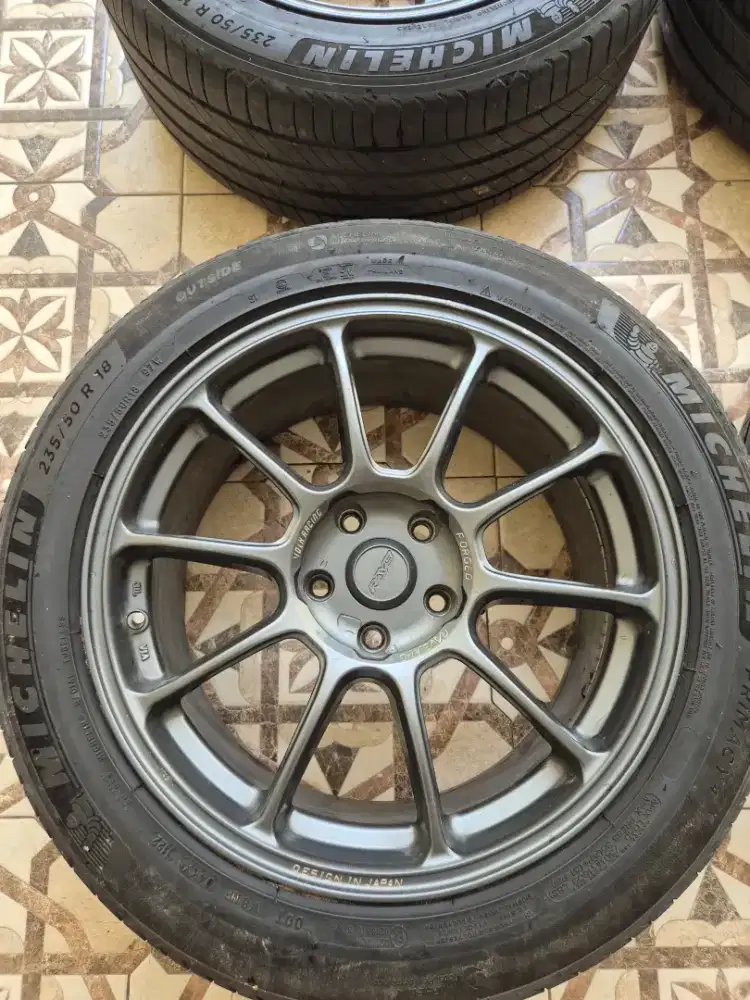 4 ban michelin include 4 velg, BU dijual cepat buat lebaran.