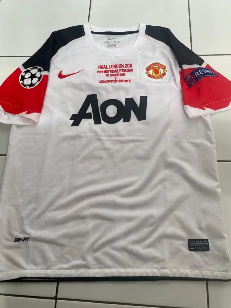 Jersey MU Final UCL 2011 - Size M