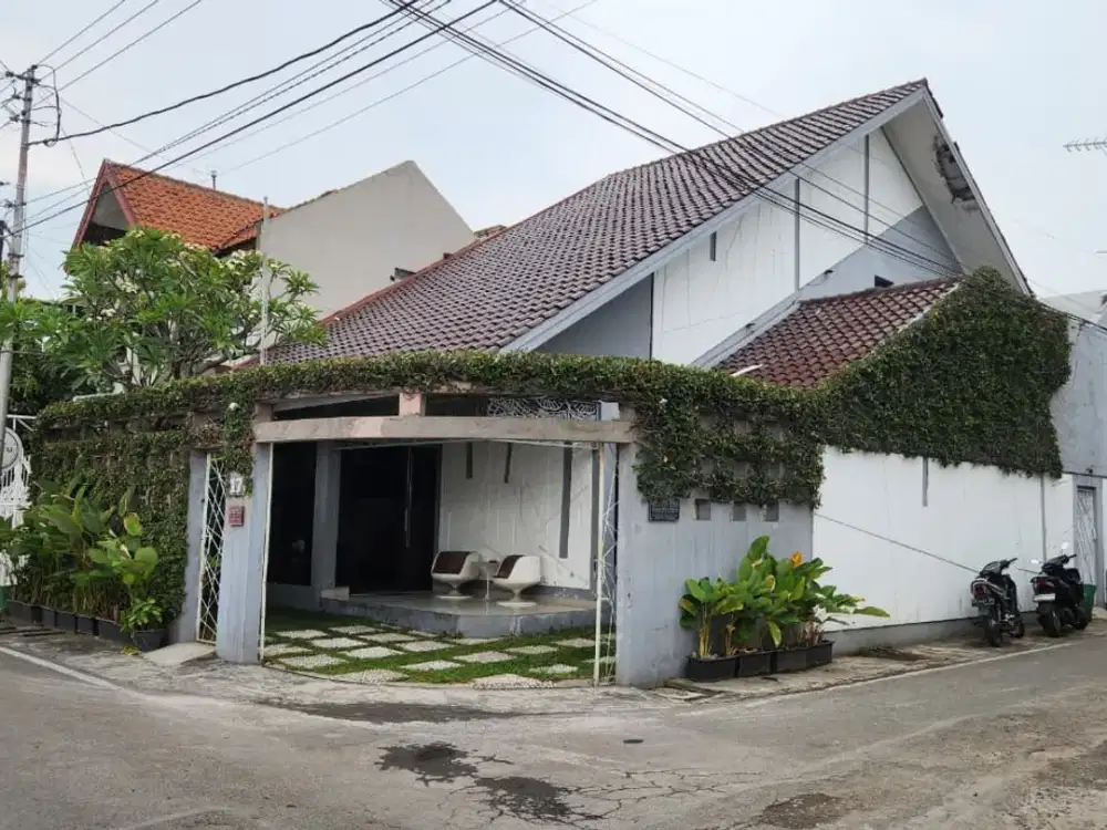 DIJUAL RUMAH SIAP HUNI DEKAT TERMINAL TIRTONADI SOLO