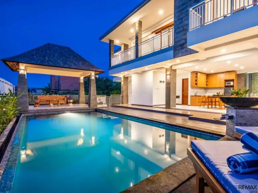 Villa Mewah Konsep Modern Dekat Gwk Disewakan, di Ungasan Area