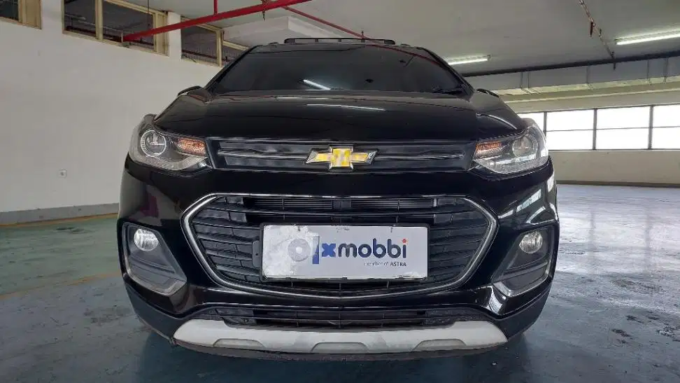 TDP 7,JT, Chevrolet Trax 1.4 Premier Bensin-AT Merah 2018