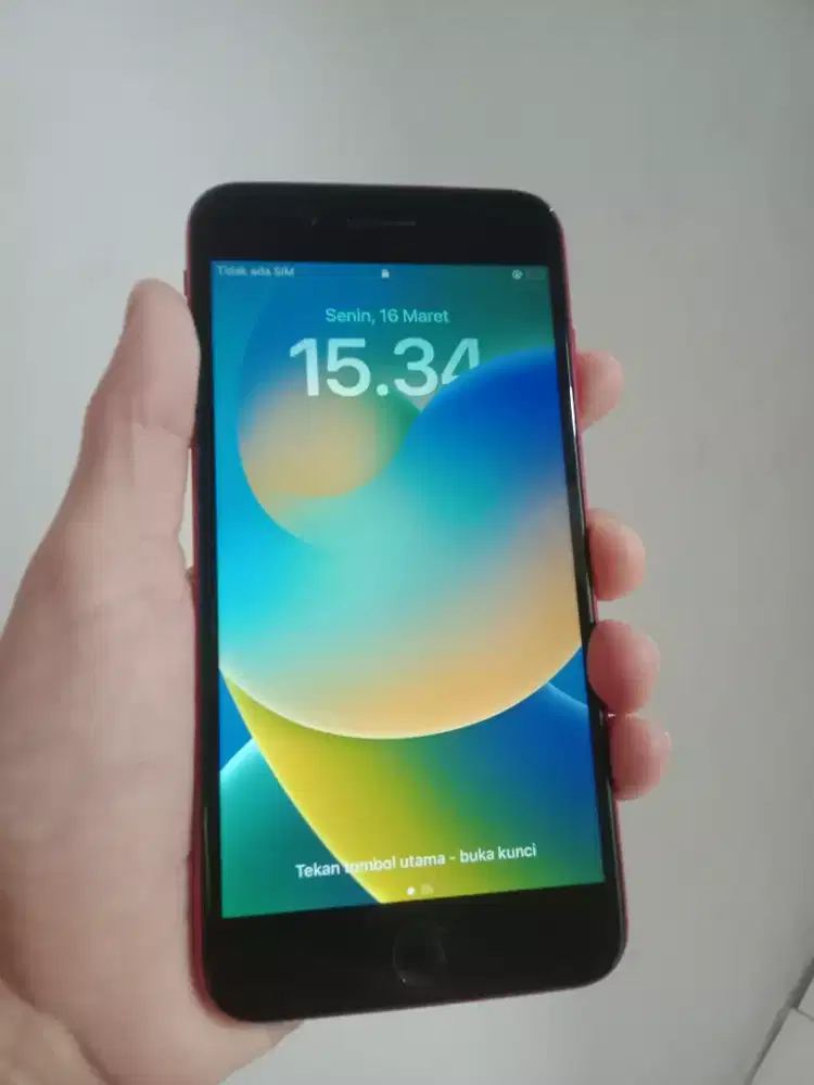 iPhone 8 plus 64gb ibox