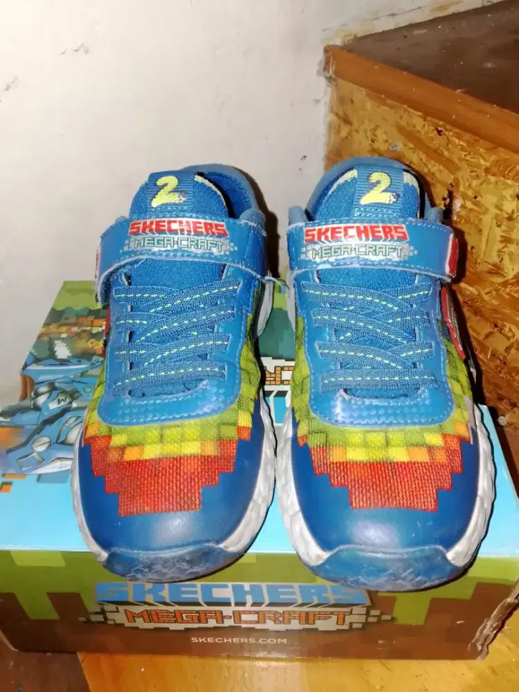 Jual aja skechers anak