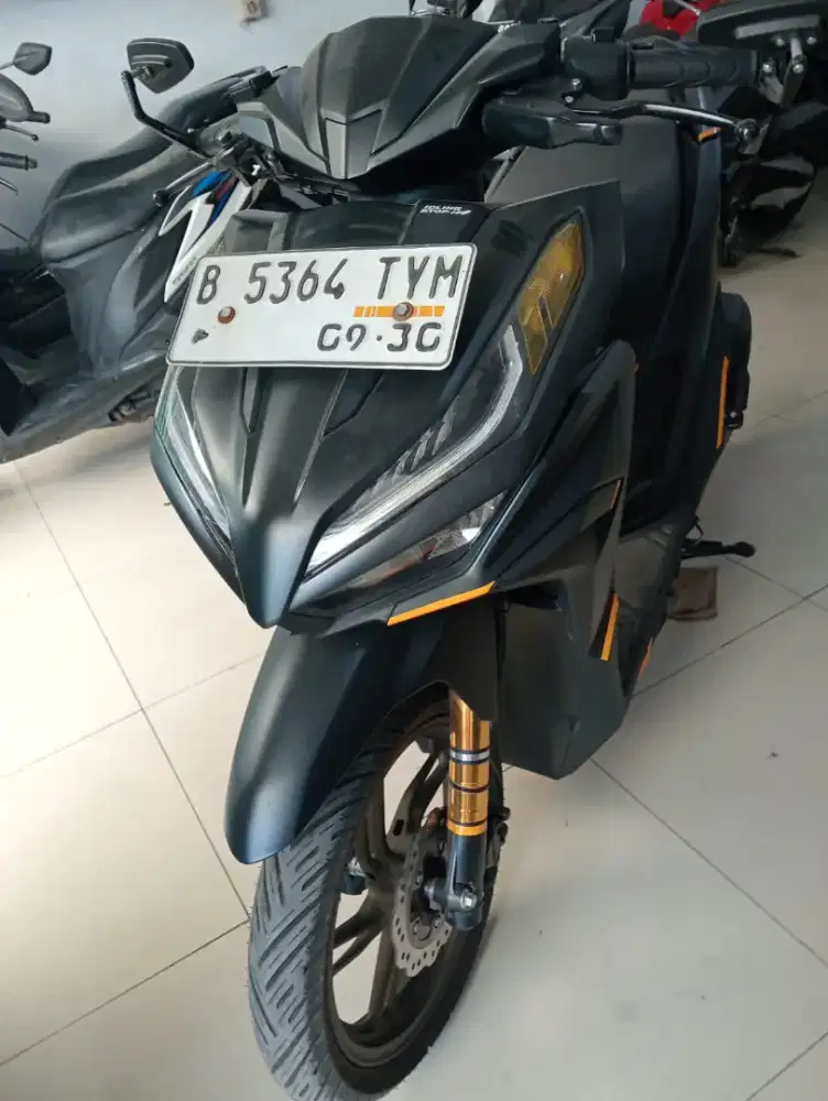 Dijual Cash Kredit Honda Vario 125 CBS ISS Tahun 2025 Km 3.880