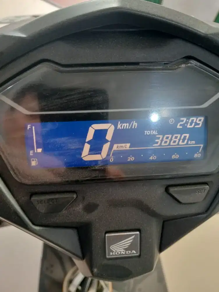 Dijual Cash Kredit Honda Vario 125 CBS ISS Tahun 2025