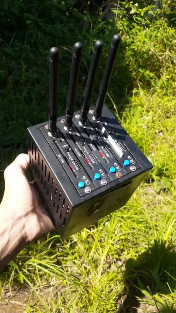 Modempool 4 slot + 2 wavecom fastrack