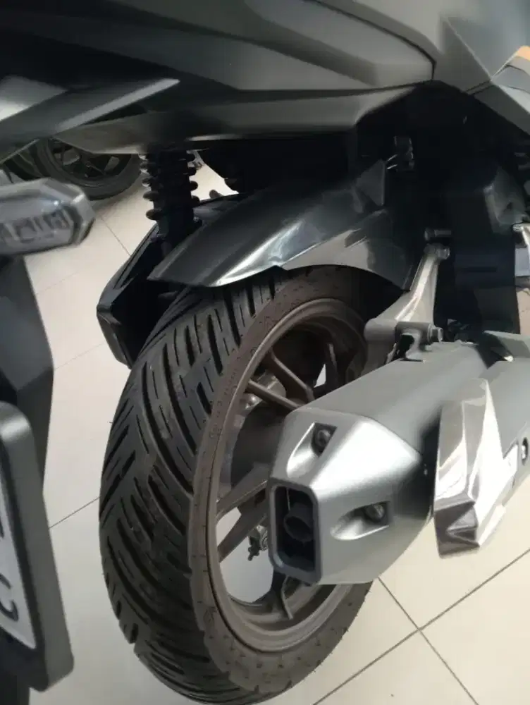 Dijual Cash Kredit Honda Vario 125 CBS ISs Tahun  2025 Km Rendah