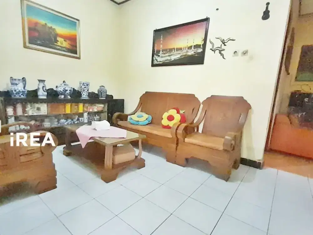 DIJUAL RUMAH DEKAT TERMINAL TIRTONADI SOLO