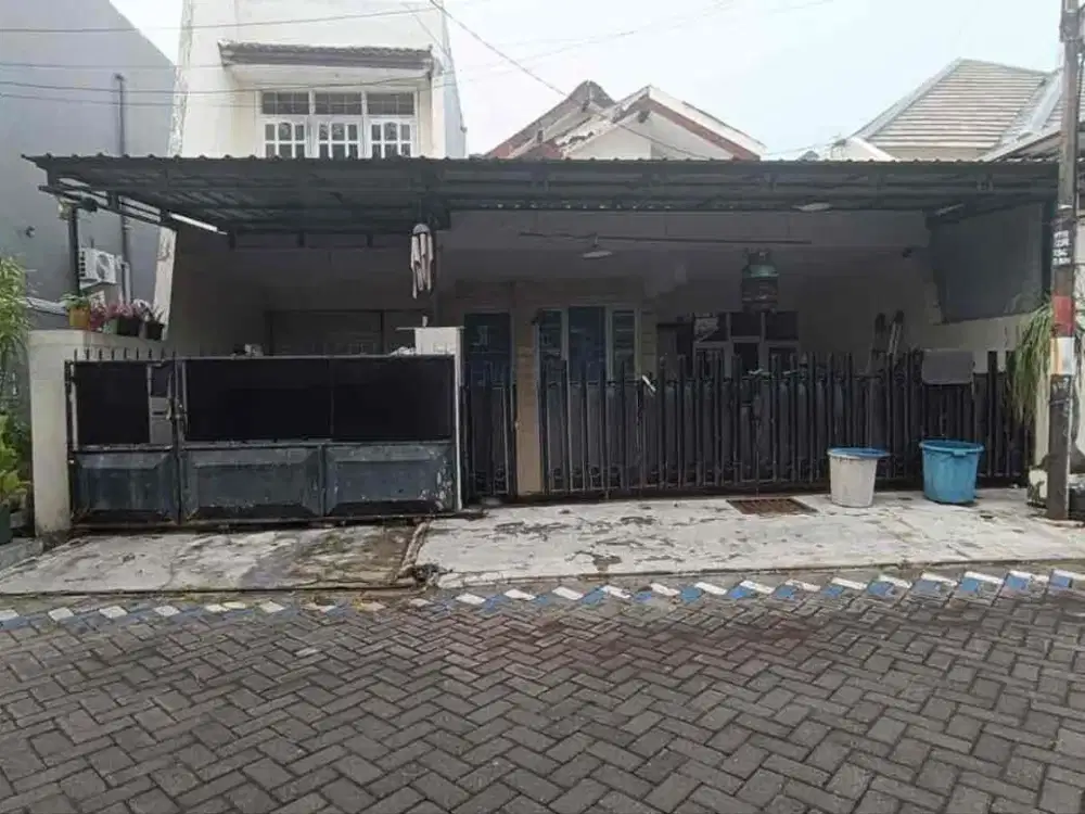 Dijual rumah wisma permai row jalan 3 mobil