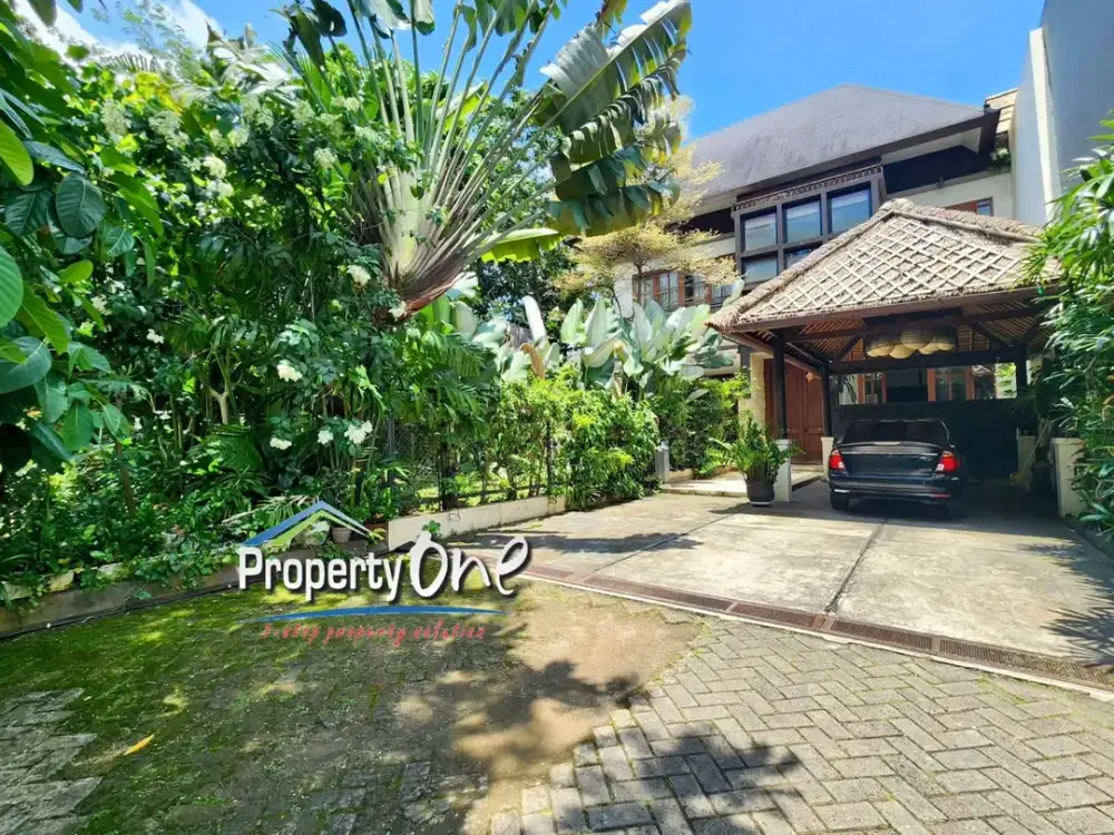 Jual Rumah Full Furnished di The Castilla BSD City