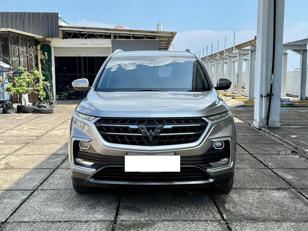 WULING ALMAZ 1.5 LUX 7 SEATER AT 2019 Bensin