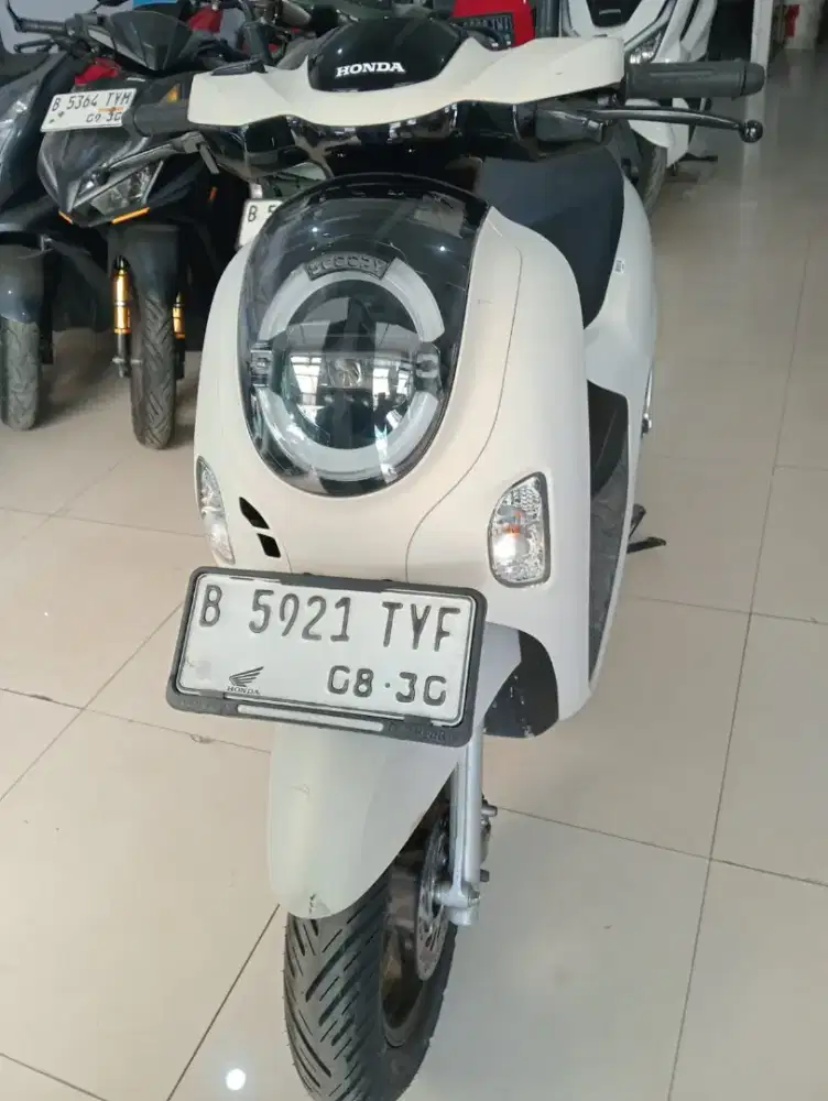 Dijual Cash Kredit Honda Scoopy Prestige Tahun 2025 Km 513
