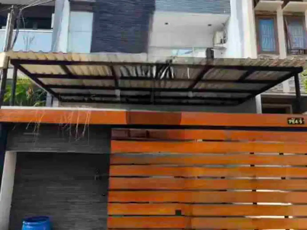 Dijual Rumah Kelapa Gading Minimalis Siap Huni 2.5 Lantai dekat MKG