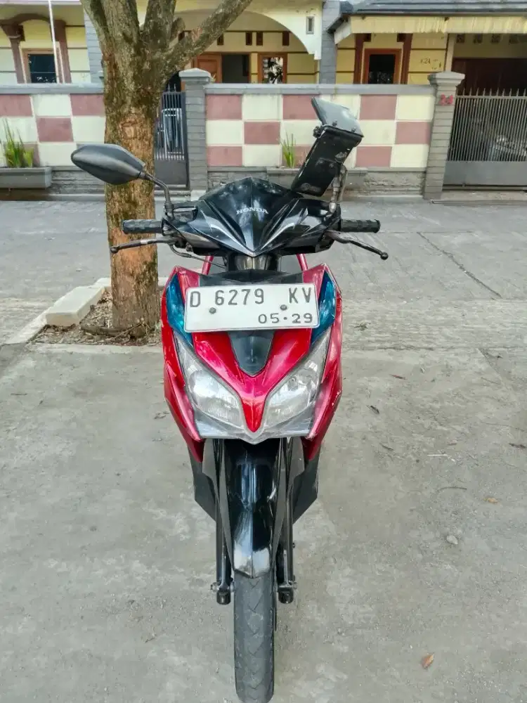 Vario 125 old tahun 2014 tangan pertama