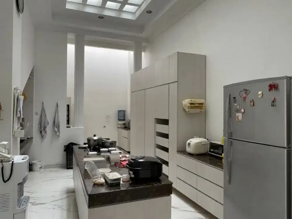 DIJUAL RUMAH MEWAH SIAP HUNI INCLUDE FURNITURE