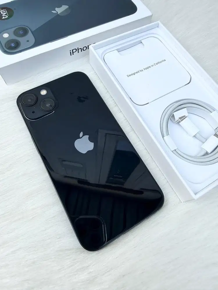 Iphone 13 128gb midnight, resmi iBox (like new)