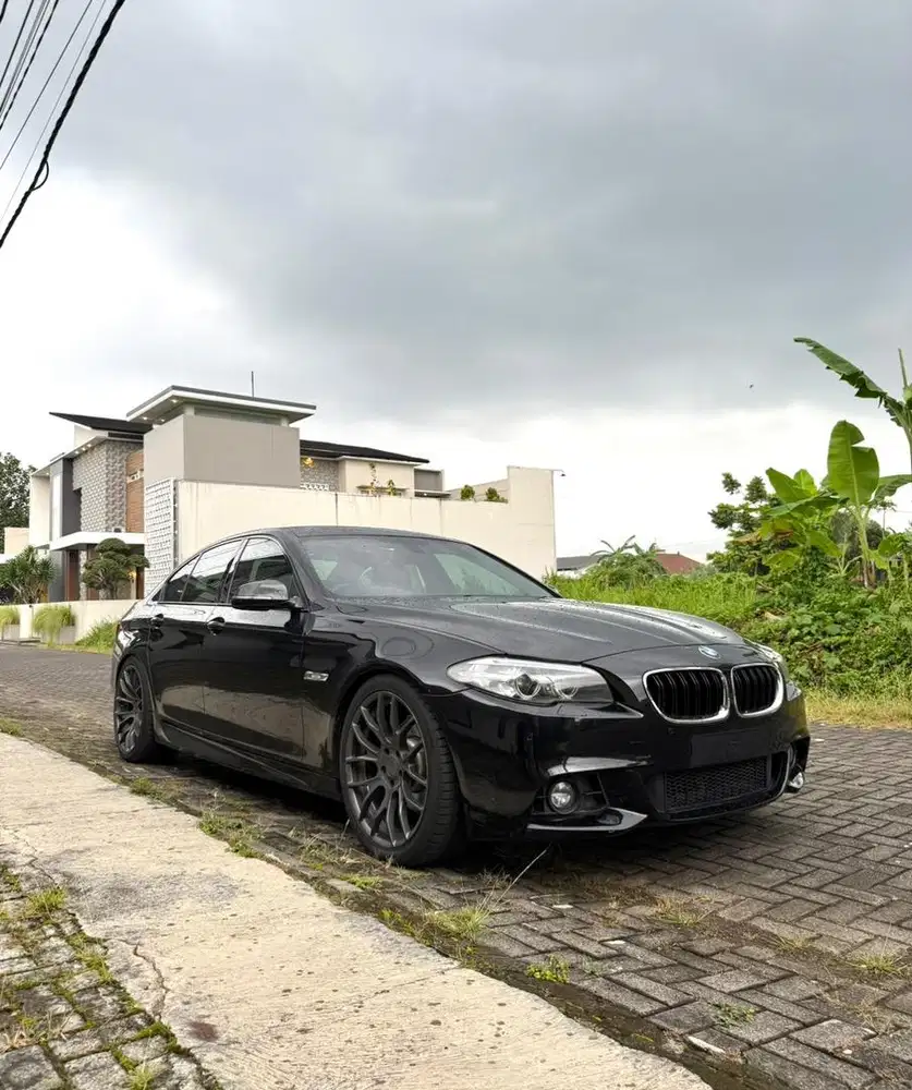 BMW F10 528i Lci 2015 / 2014 520i