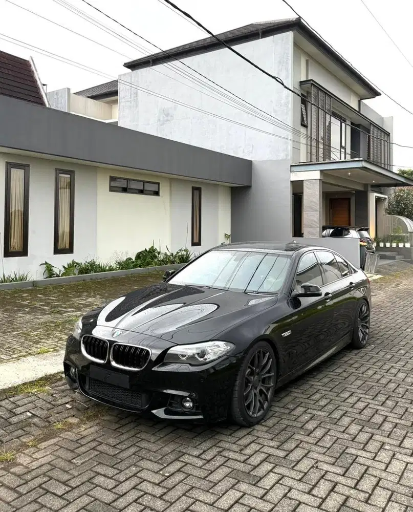 BMW F10 528i Lci 2015 / 2014 520i