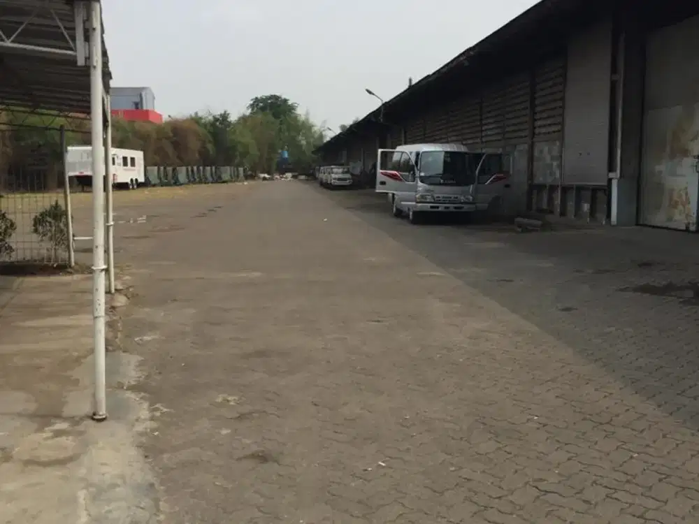 Tanah dan Bangunan Di Bitung Cikupa Tangerang Luas Total 5,5Ha SHM