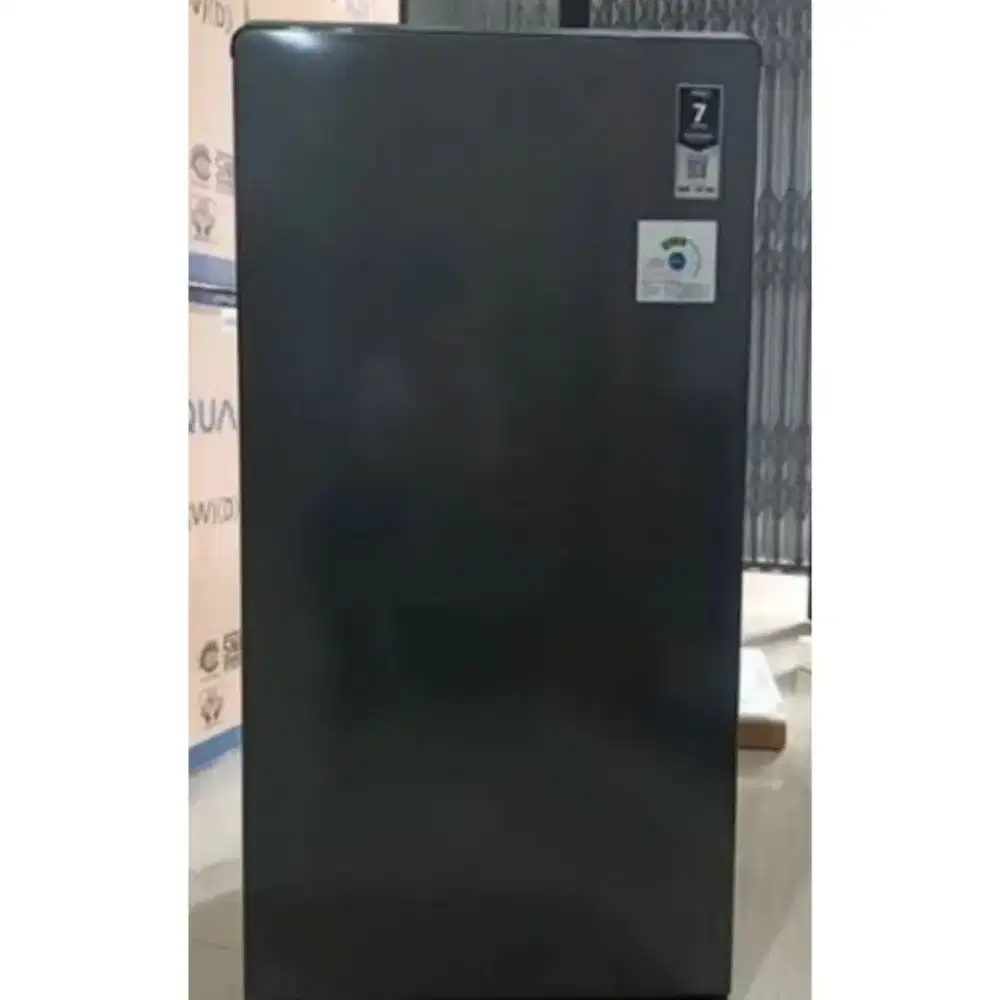 kulkas aqua mulus bru pke 2 bulan