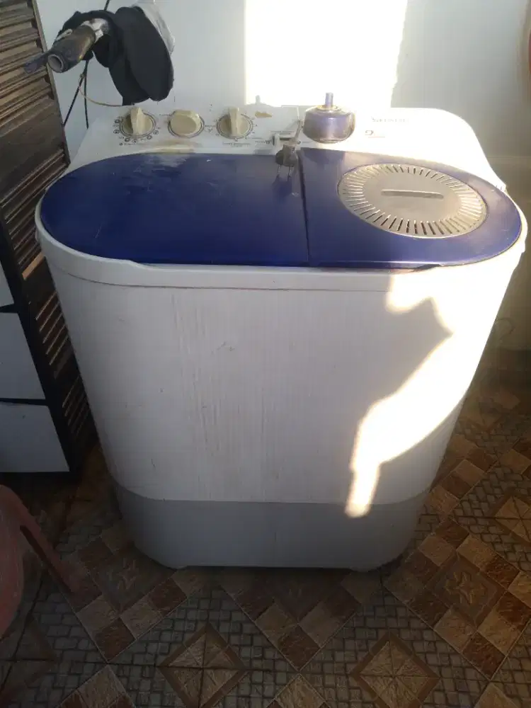 Jual mesin cuci bekas  tipe sharp