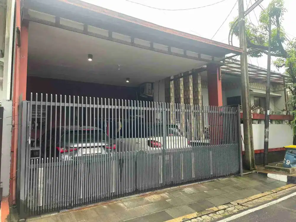 Rumah Terawat Siap Huni Mediterania Regency Cikunir Bebas Banjir Dekat Tol dan LRT