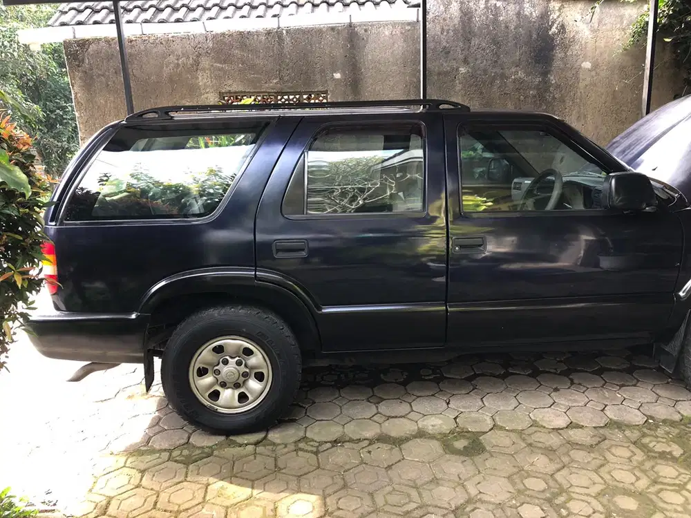 Opel Blazer 2001 Bensin
