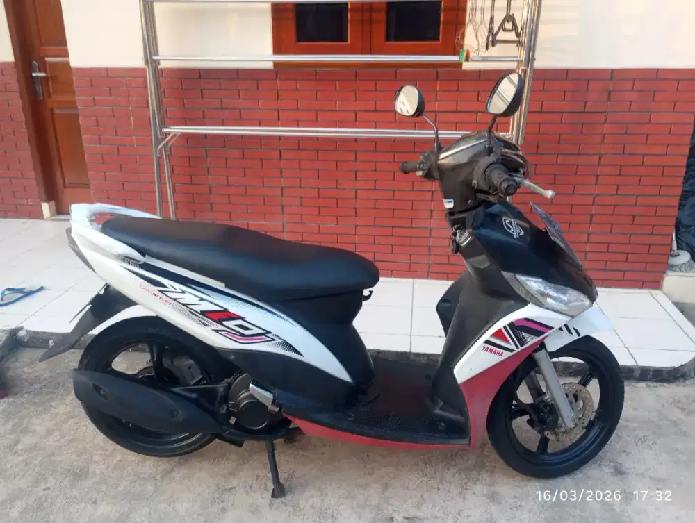 Mio j 2012 orisinil pajak Depok hidup