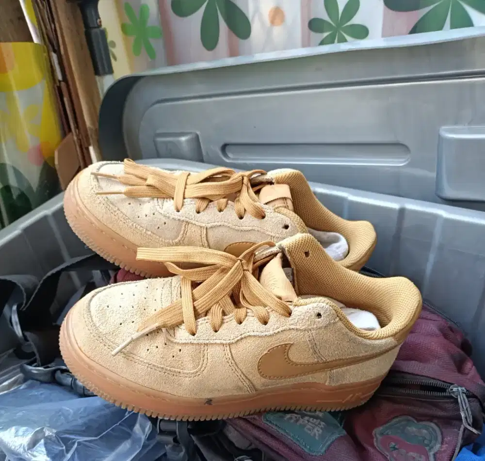 DIJUAALLL CEPAATT Sepatu nike ori size 35-36