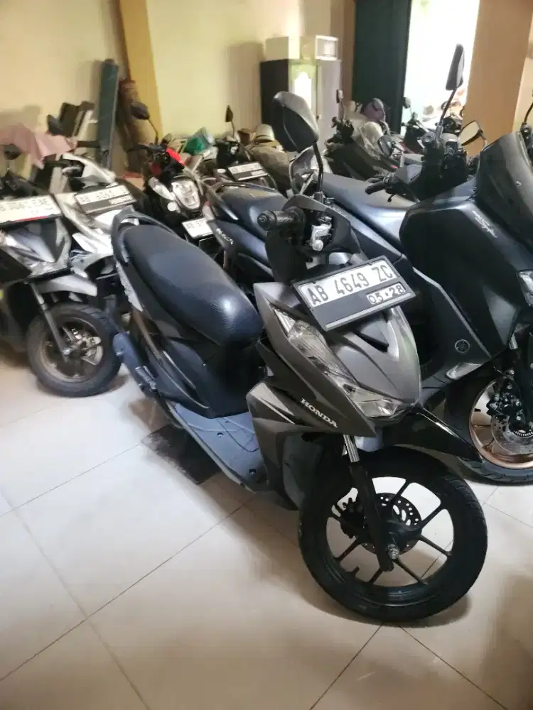 Beat all new 2023 hitam gbm