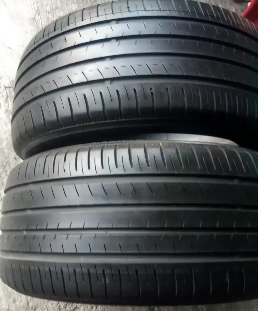 Ban yokohama BluEarth Gt AE51 ukuran 245/45/17