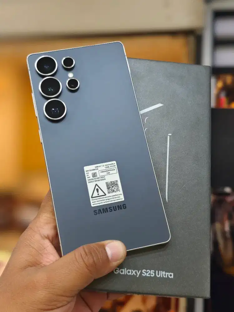 Samsung Galaxy S25 Ultra 512 open box
