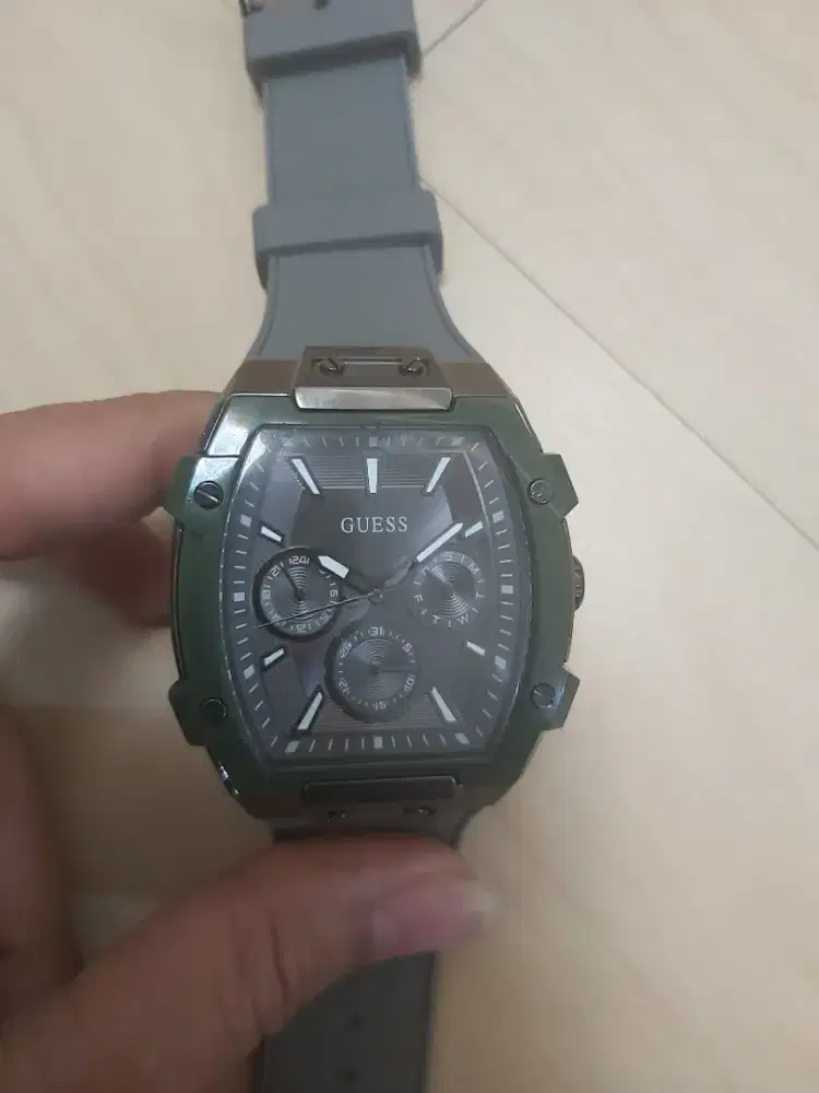 JAM TANGAN ORI GUESS