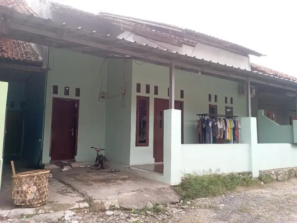 DIJUAL RUMAH KAPLINGAN