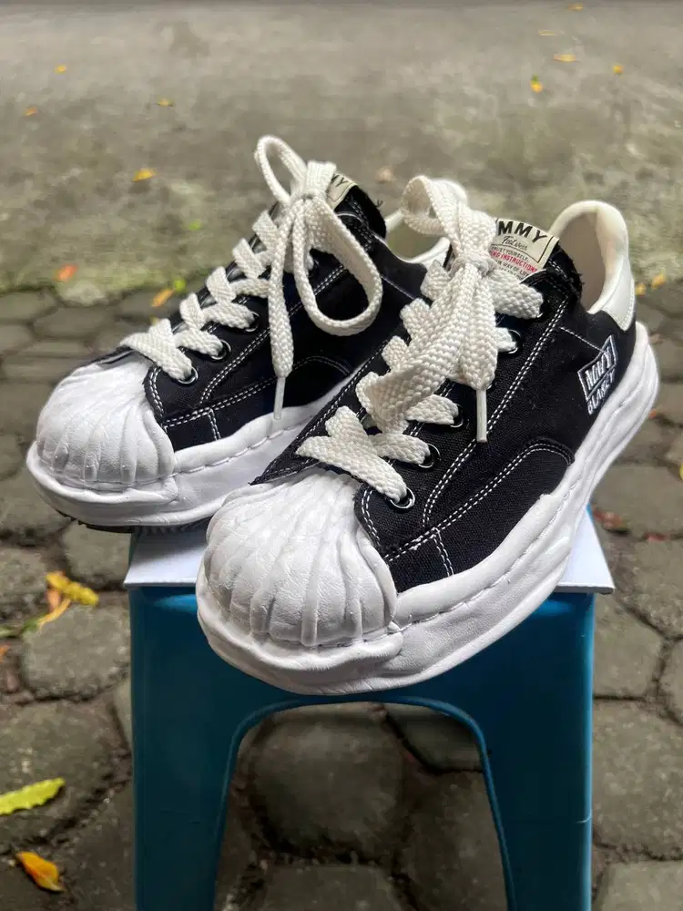 Maison Mihara Yasuhiro Blakey (MMY Blakey)