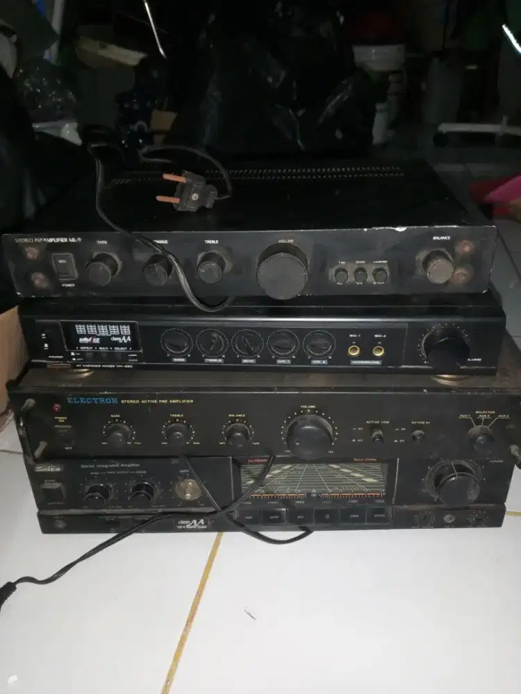 Ampli echo dll 4unit campur kondisi gambling Rp.400rb net