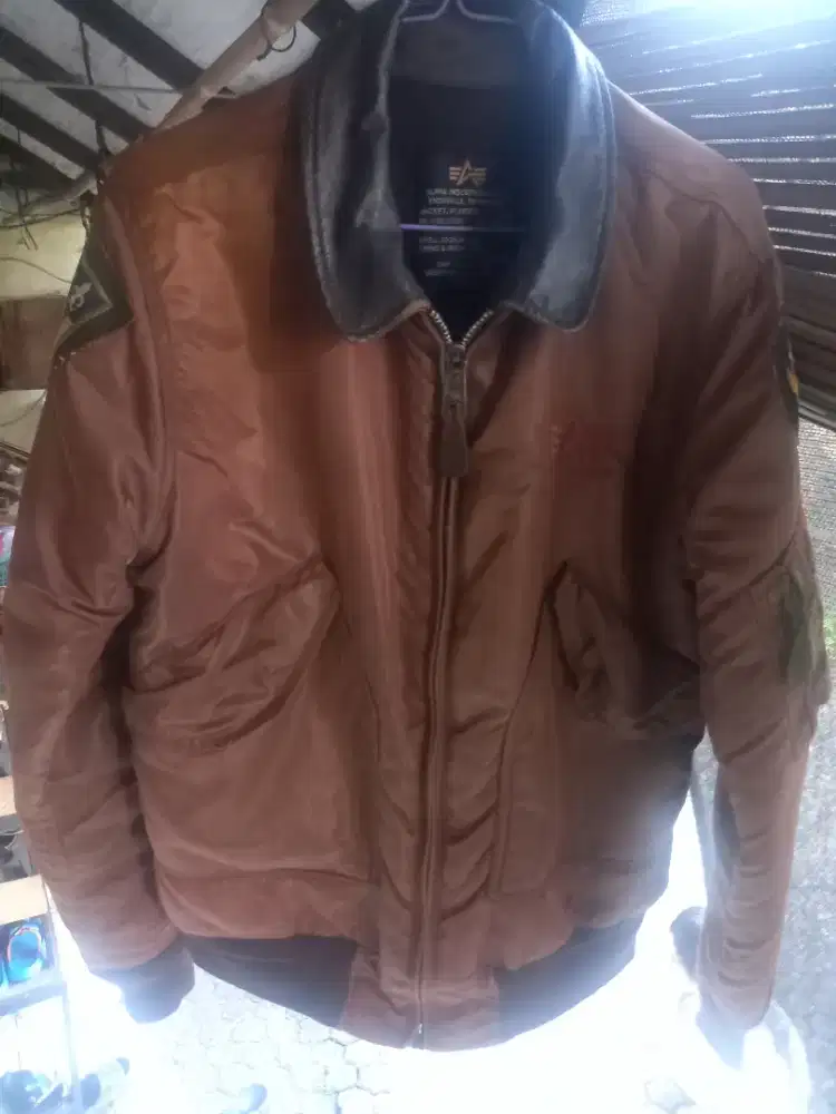 Jaket Alpha Industries