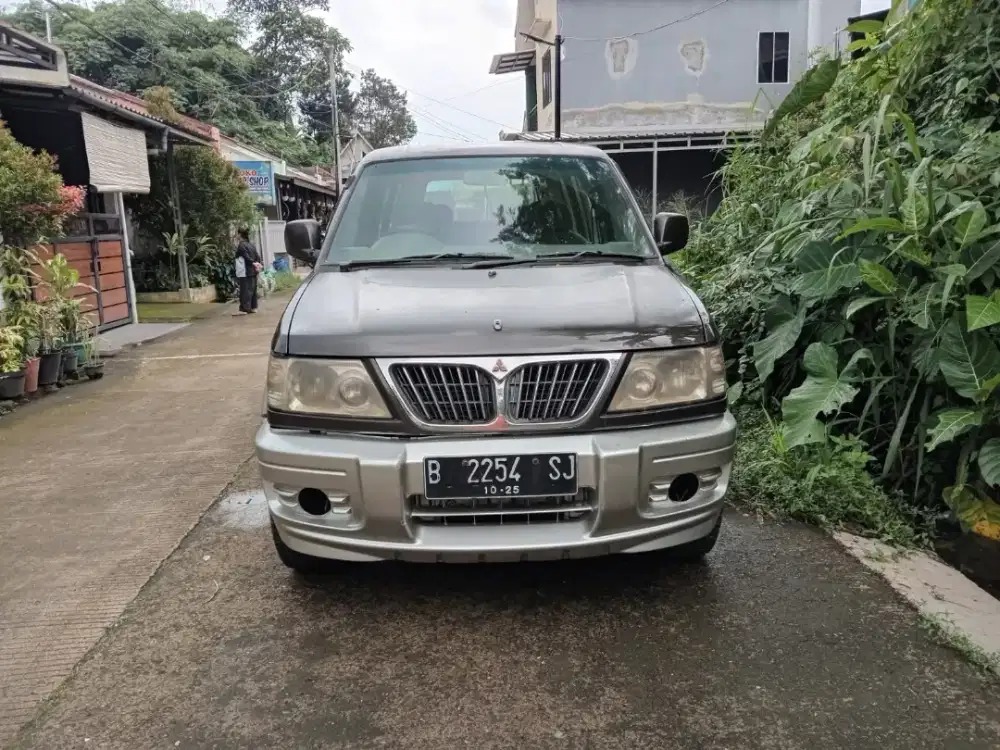 Dijual Mitsubishi kuda diamond thn2003 pajak off 2025 kaleng 2027