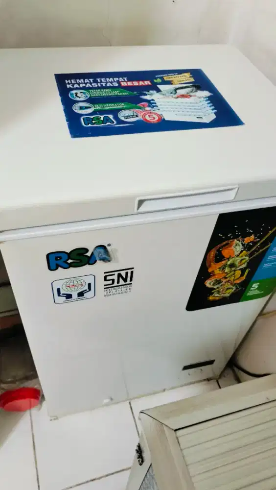 Freezer ada kurkas pendingin daging