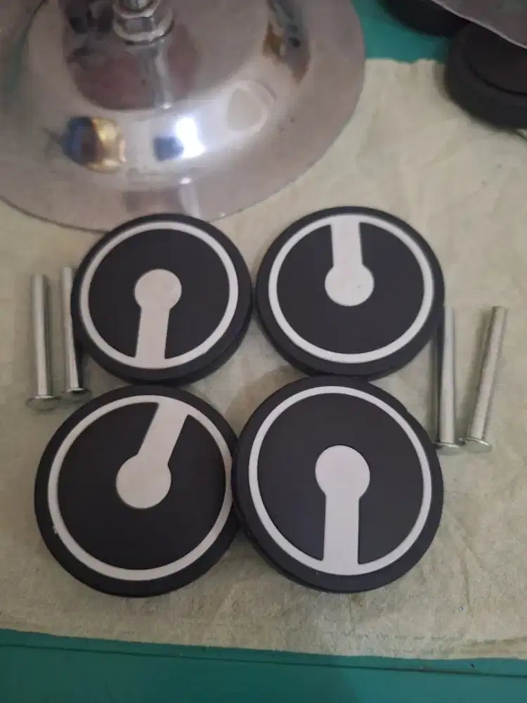 Roda koper untuk koper 
Samsonite dan logel 
2 pcs warna hitam putih