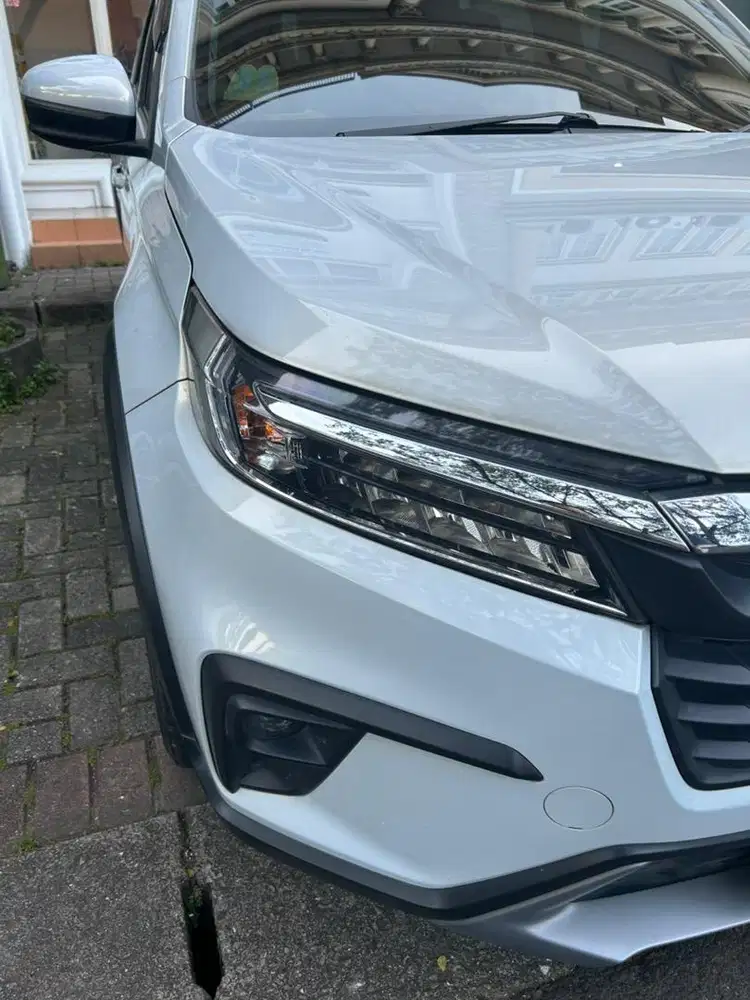 HONDA BRV E CVT PUTIH MUTIARA 2022