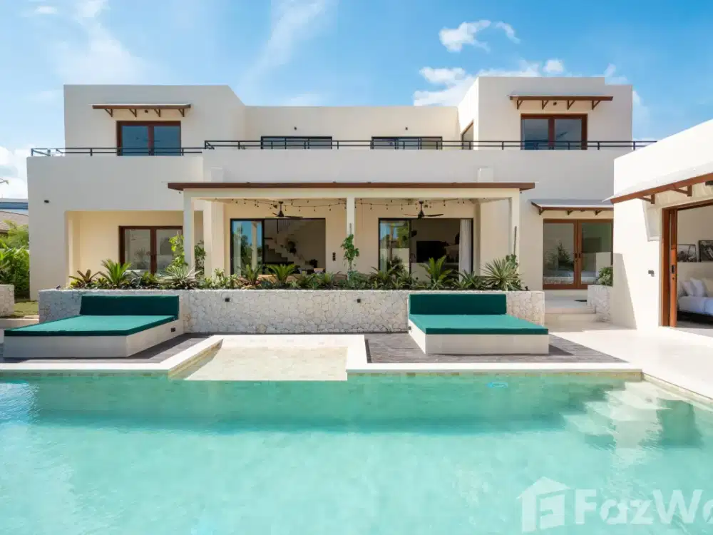 6 Bedroom Villa for sale in Pererenan, Bali