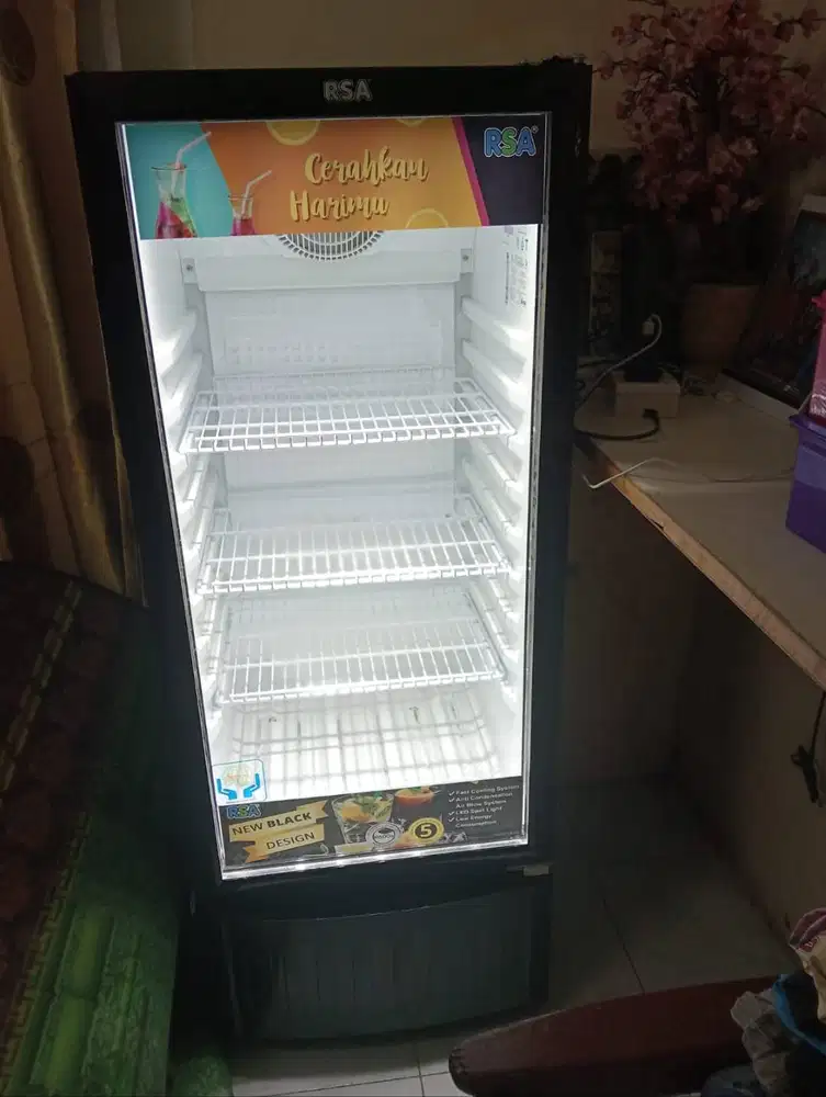Kulkas Pendingin Showcase GEA RSA GETRA AGATE-200.N